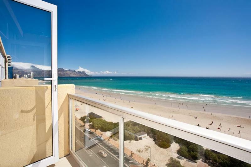 Beachfront Apartment Strand Western Cape Fokváros Kültér fotó